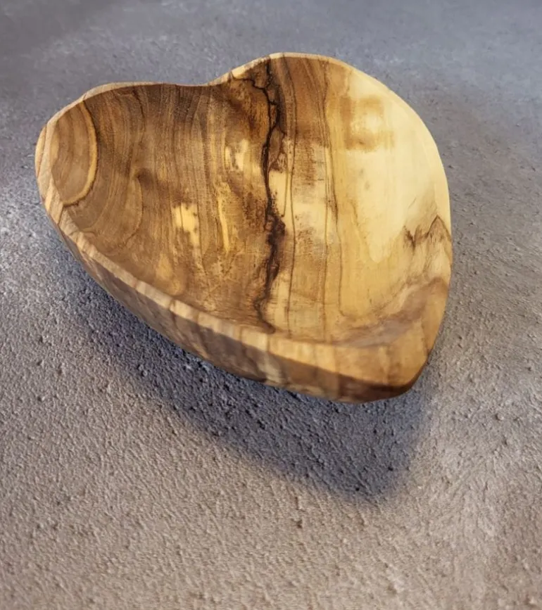 Hjerteskål i oliventræ