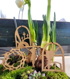 Påskeophæng, Påskelilje, Eg