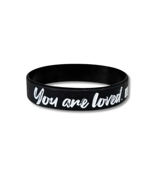 Silikone Armbånd: You Are Loved, Sort