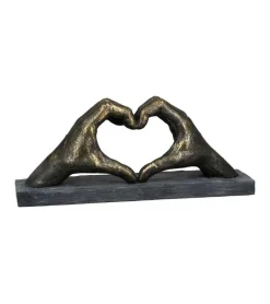 Skulptur, Hjerte lavet af hænder